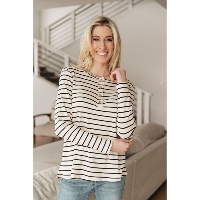 Stripe Right Top