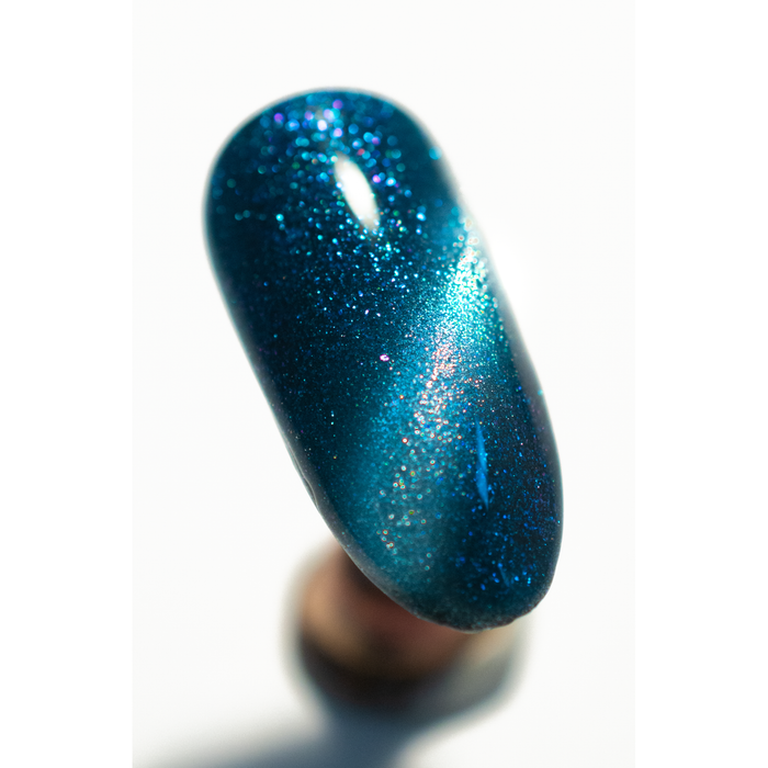 Uberchic Beauty Mermaid Lagoon   Cats Eye Iridescent Gel Polish