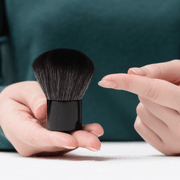 ZAQ Skin & Body Synthetic Buffer Kabuki Brush