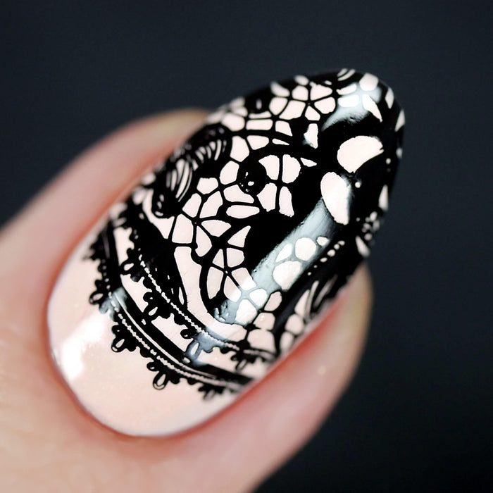 Twinkled T - Lace 01 Stamping Plate