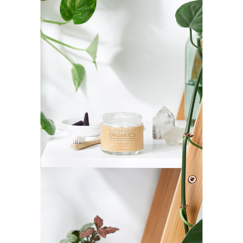 Butter Me Up Organics All Natural Organic Whitening Toothpaste / Remineralizing Toothpaste Teeth