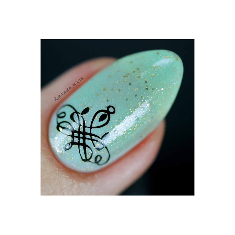 UberChic Beauty Flourishes & Ornaments Stamping Plate