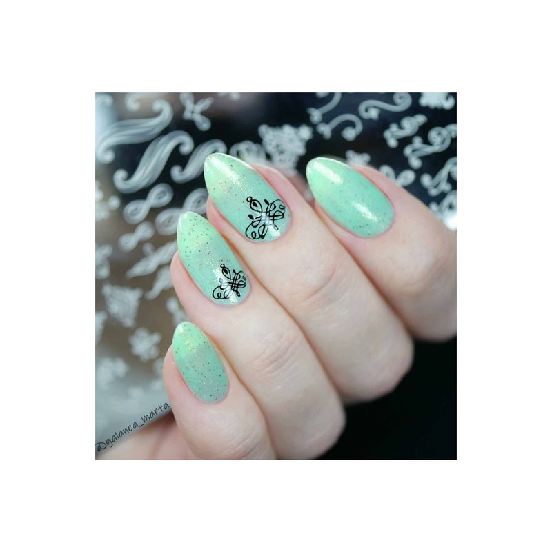 UberChic Beauty Flourishes & Ornaments Stamping Plate