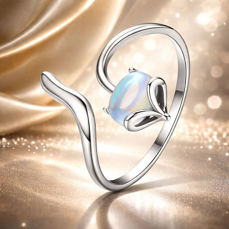 Bids.com 925 Sterling Silver 0.8 Carat Genuine Moonstone Ring for Women Rings