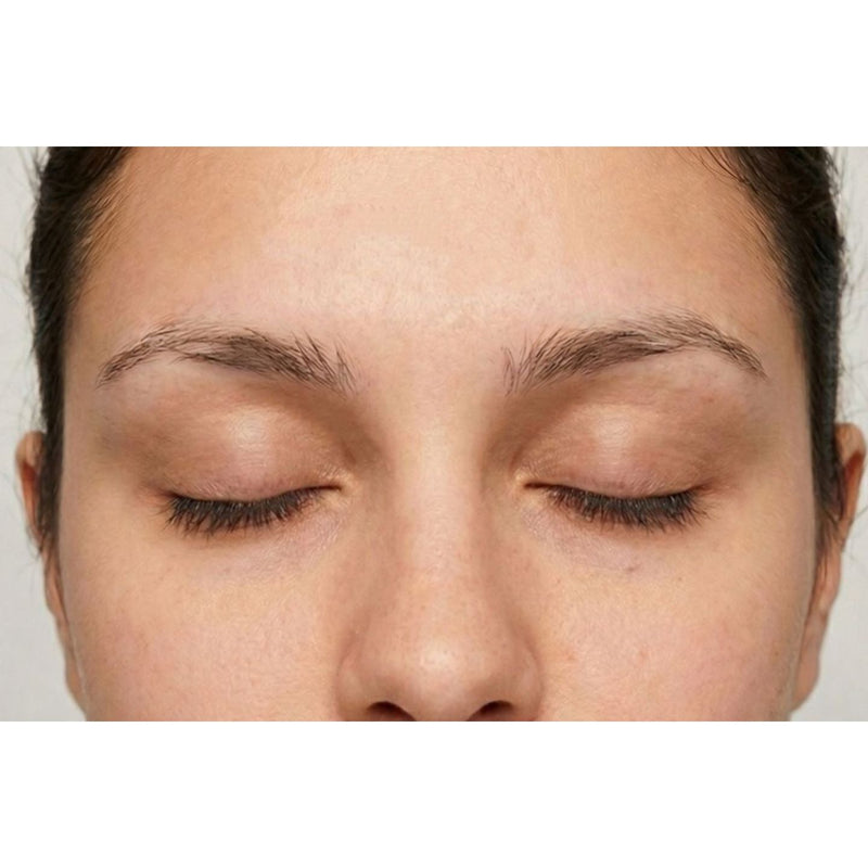 Nãzuk Beauty Eyebrow Regrowth Mask brow serum