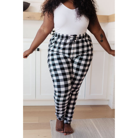 Your New Favorite Joggers in Black and White Check