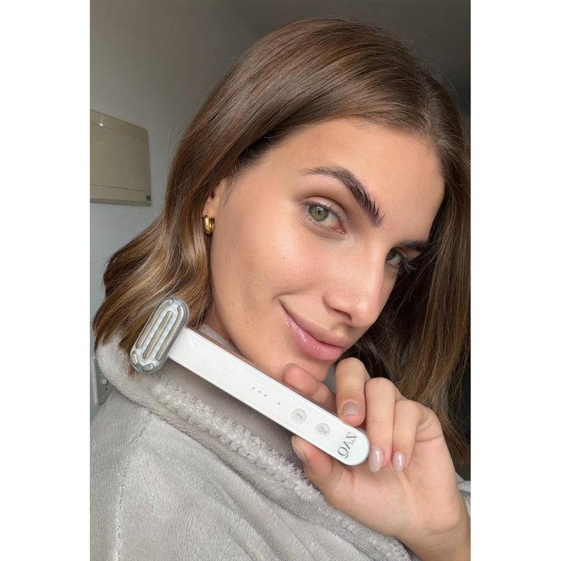 ZAQ Skin & Body ZAQ Zayn 2.0 — 6-in-1 LED & Microcurrent Facial Wand Gray