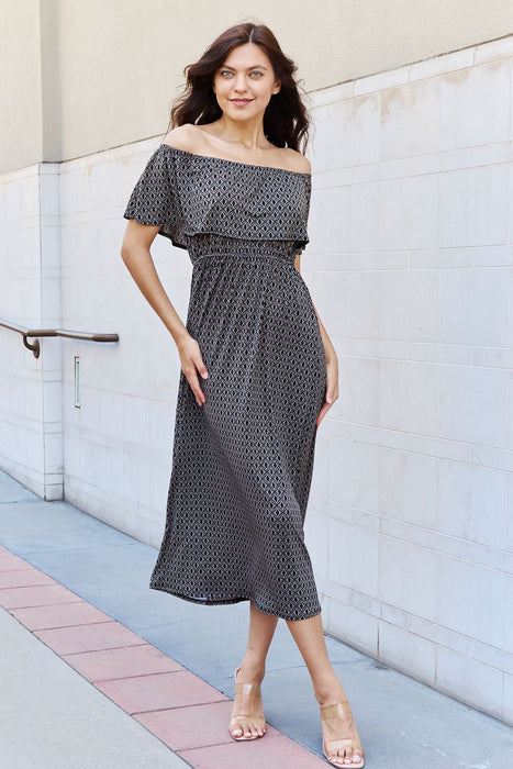 E Luna My Best Angle Geometric Pattern Off The Shoulder Midi Dress in Black