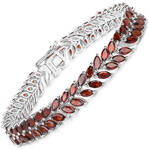 Bids.com 18.40 Carat Genuine Garnet .925 Sterling Silver Bracelet Bracelets