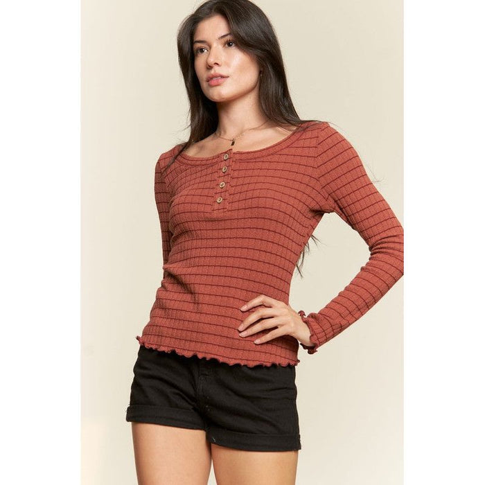 ROUND NECK STRIPE TOP