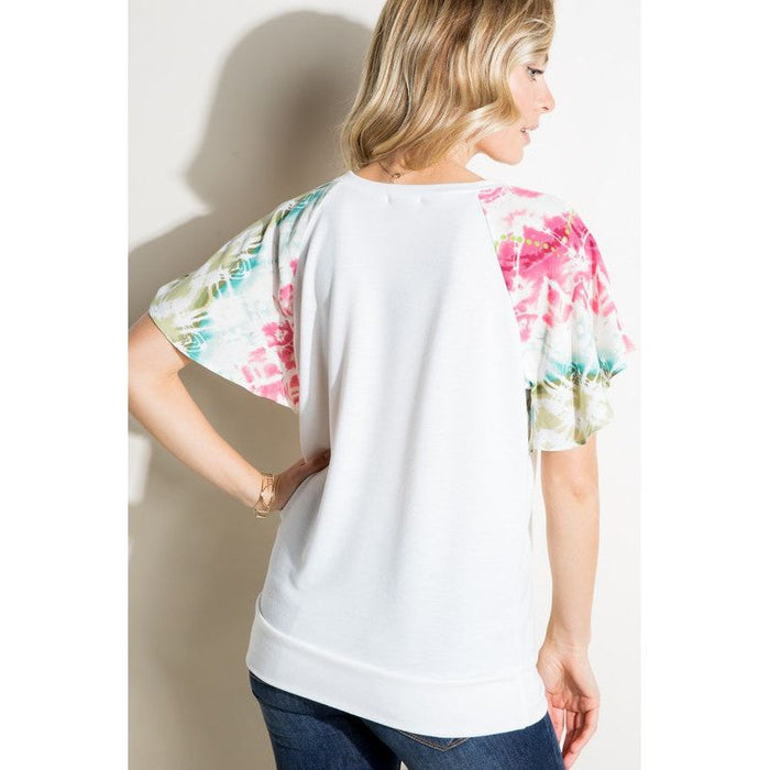 V NECK SHORT FLAIR SLEEVE TOP