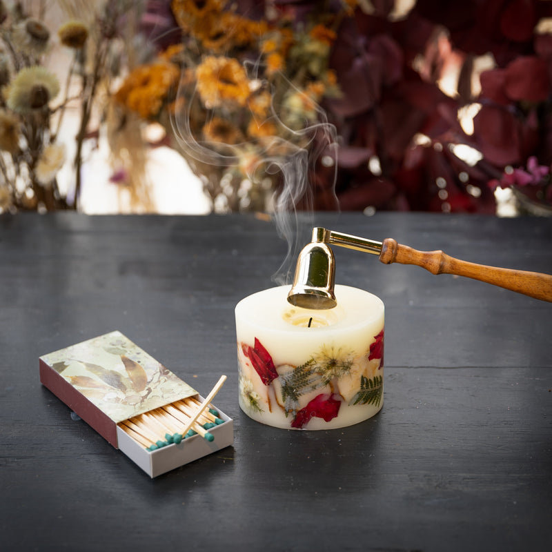 Rosy Rings Spicy Apple Petite Oval Botanical Candle Petite Botanical Candle