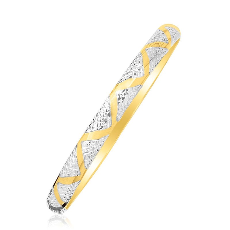 Bids.com 10k Two-Tone Gold Textured Zigzag Style Bangle Bracelets