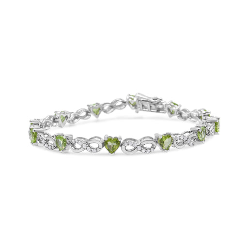 Bids.com .925 Sterling Silver 1.00 Cttw Diamond and 4.00mm Lab Created Green Heart-Shaped Peridot Infinity Link Bracelet (I-J Color, I2-I3 Clarity) - 7.25" Bracelets