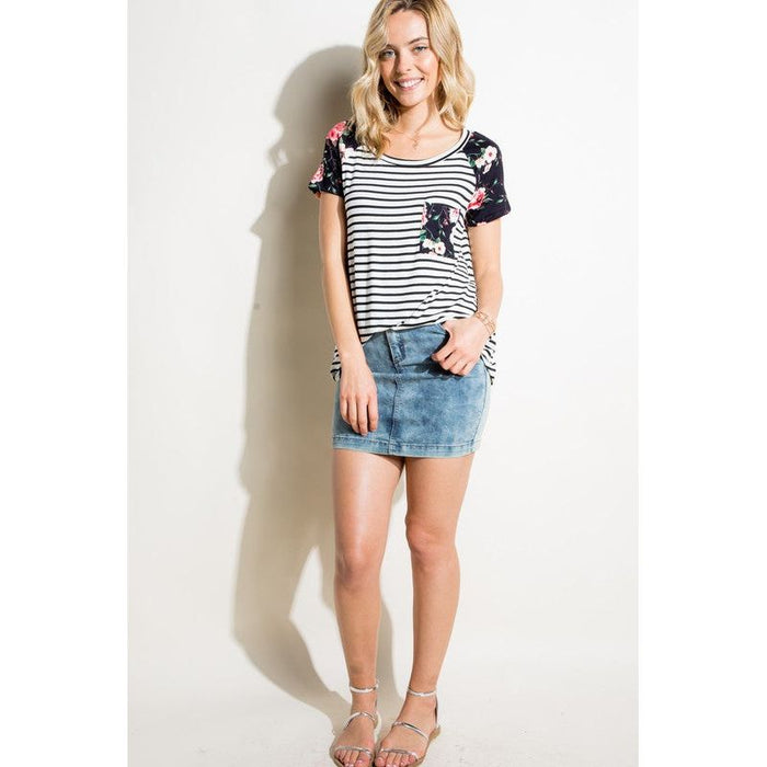 STRIPE FLORAL MIX SHORT SLEEVE TOP