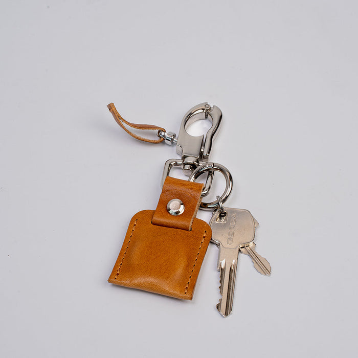 AirTag keychain 3.0 by Geometric Goods