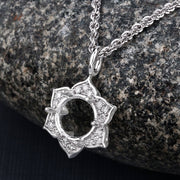 Bids.com 0.14 Carat Genuine White Diamond 14K White Gold Semi Mount Pendant - holds 8.00mm Round Gemstone Pendants