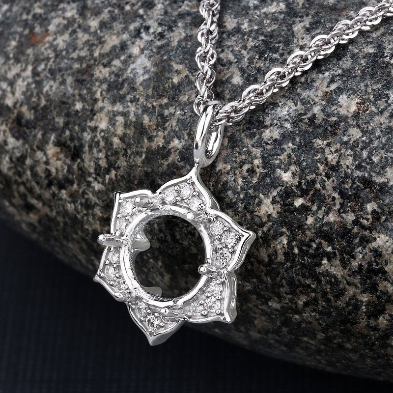 Bids.com 0.14 Carat Genuine White Diamond 14K White Gold Semi Mount Pendant - holds 8.00mm Round Gemstone Pendants