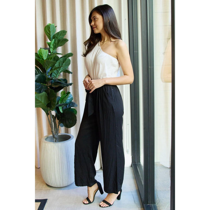 Dress Day Marvelous in Manhttan One-Shoulder Jumpsuit in White/Black