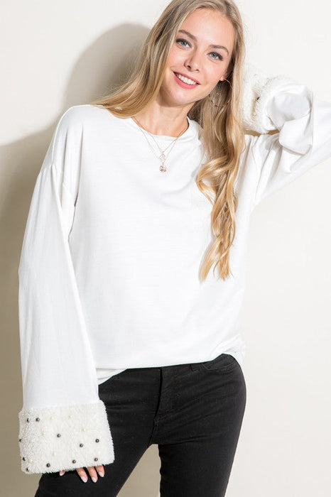 FAUX FUR PEARLS SWEATSHIRT