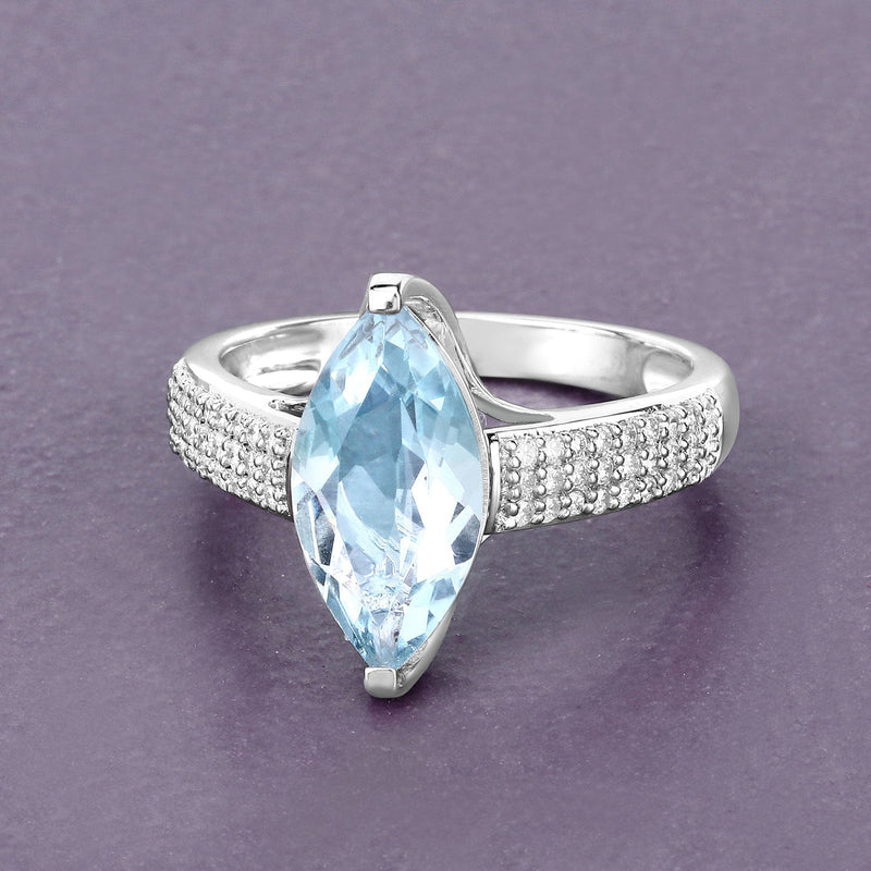 Bids.com 2.09 Carat Genuine Aquamarine and White Diamond 14K White Gold Ring Rings