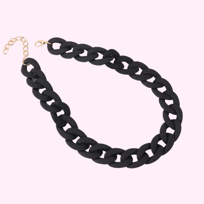 Medusa'S Makeup - Black Acrylic Chain Necklace