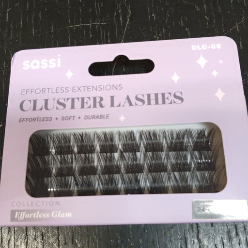 VIP Extensions cluster lashes 06 Eyelash