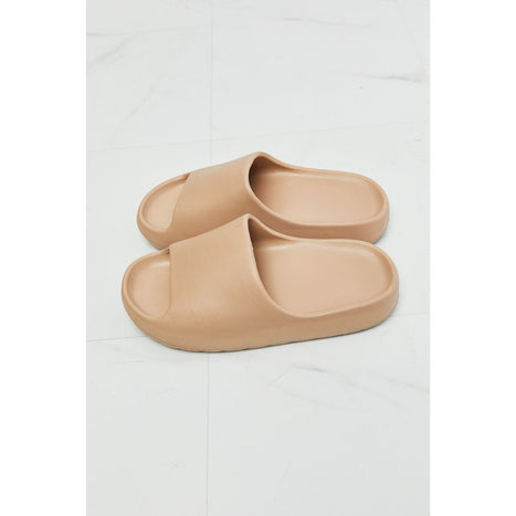 NOOK JOI In My Comfort Zone Slides in Beige