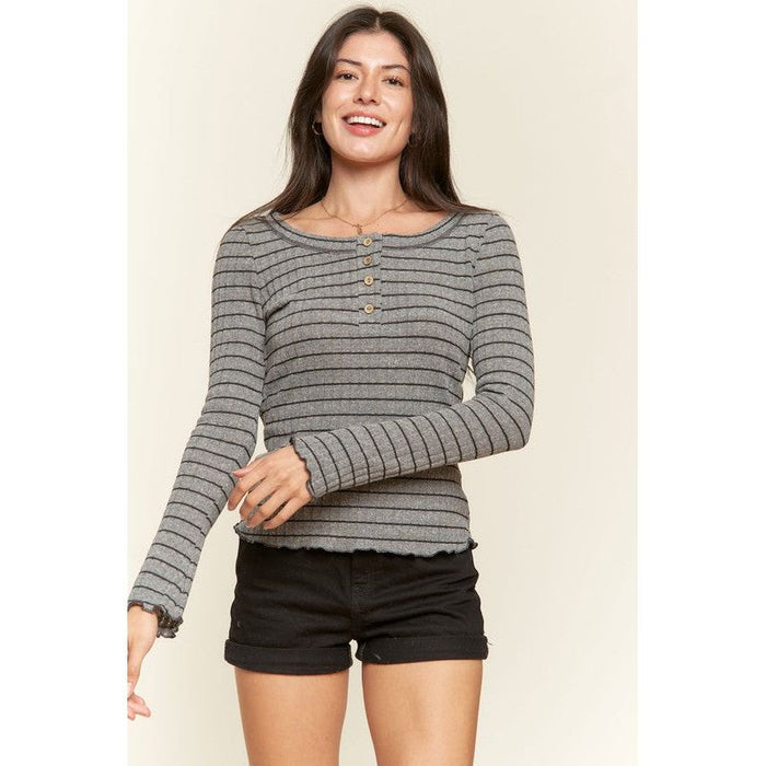 ROUND NECK STRIPE TOP