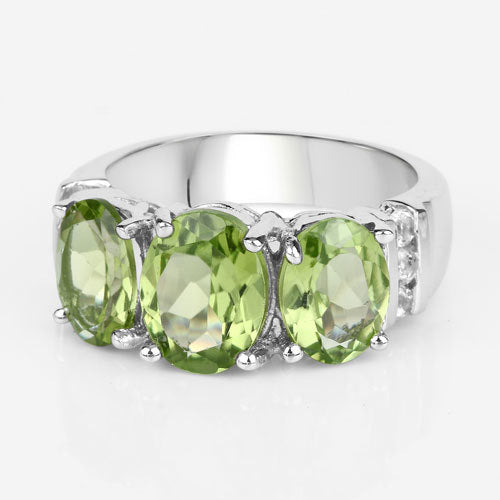 Bids.com 4.14 Carat Genuine Peridot and White Topaz .925 Sterling Silver Ring Rings