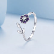 Bids.com 925 Sterling Silver Oxidized Flower Design Ring with Pavé Setting CZ Rings