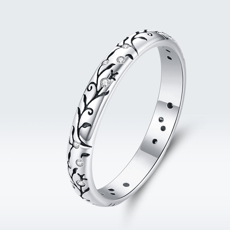 Bids.com 925 Sterling Silver Ring - Size 6.0 - Stylish Minimalist Design for Women Rings