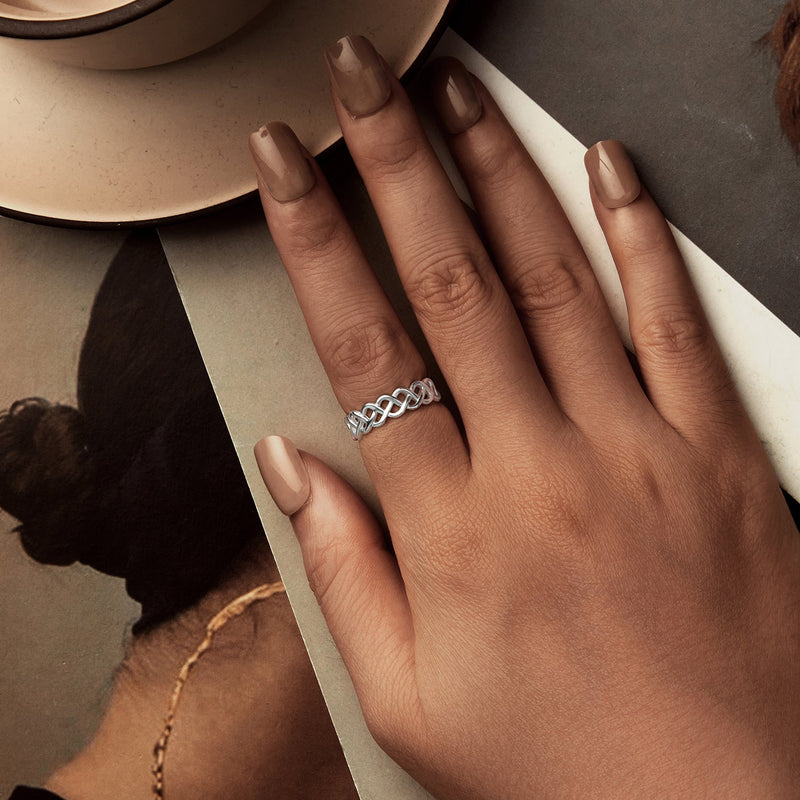 Bids.com 925 Sterling Silver and White Gold 0.5cm Ring Size 6.0 Rings