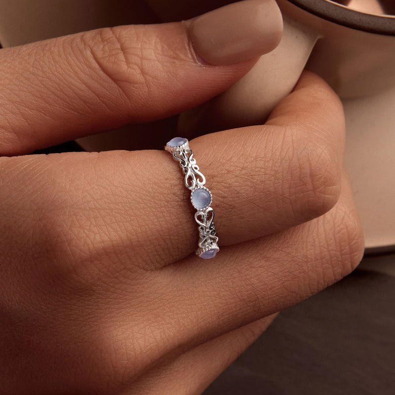 Bids.com S925 Sterling Silver 4mm Plated Platinum Ring for Women Size 6.0 Rings