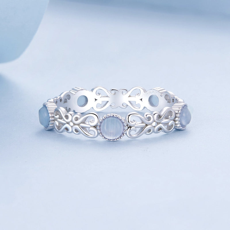 Bids.com S925 Sterling Silver 4mm Plated Platinum Ring for Women Size 6.0 Rings
