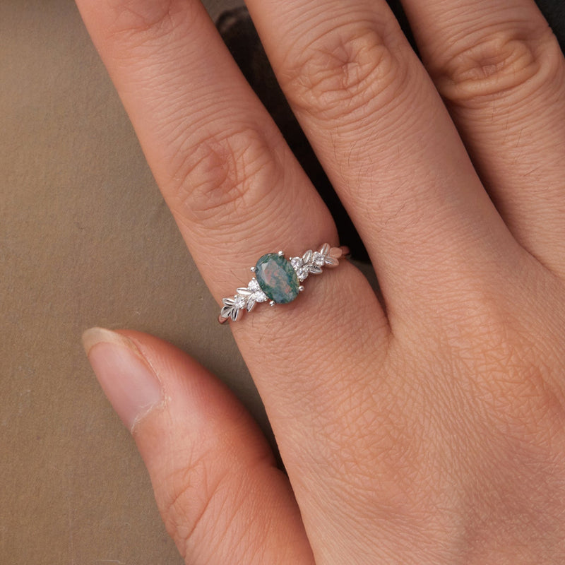Bids.com 925 Sterling Silver Agate and CZ Pendant Ring Size 6 for Women Rings