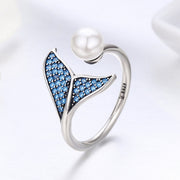 Bids.com S925 Sterling Silver Ring with Unique Design Rings