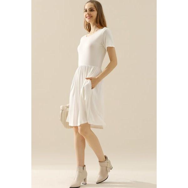 Ninexis Round Neck Ruched Dress with Pockets