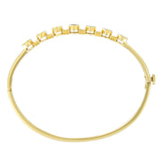 Bids.com 14K Yellow Gold Alternating Bezel Set 5MM Oval Shaped Tanzanite and 1/5 Cttw Diamond Bangle Bracelet (H-I Color, VS2-SI1 Clarity) - Fit's wrists up to 7.25" Inches Bracelets