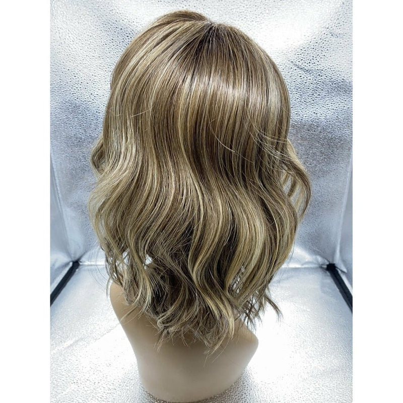 VIP Extensions EDITOR'S PICK - wig by Raquel Welch RW Synthetic Wig