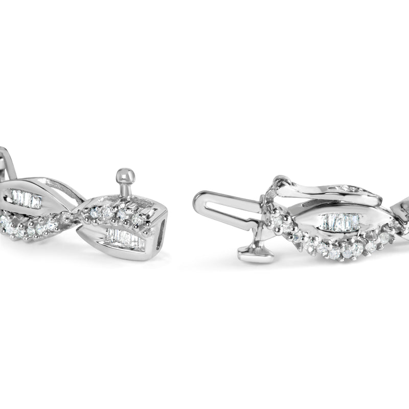 Bids.com 14K White Gold 2.00 Cttw Diamond Swirl and Pear Shape Link Bracelet (I-J Color, I2-I3 Clarity) - 7" Bracelets