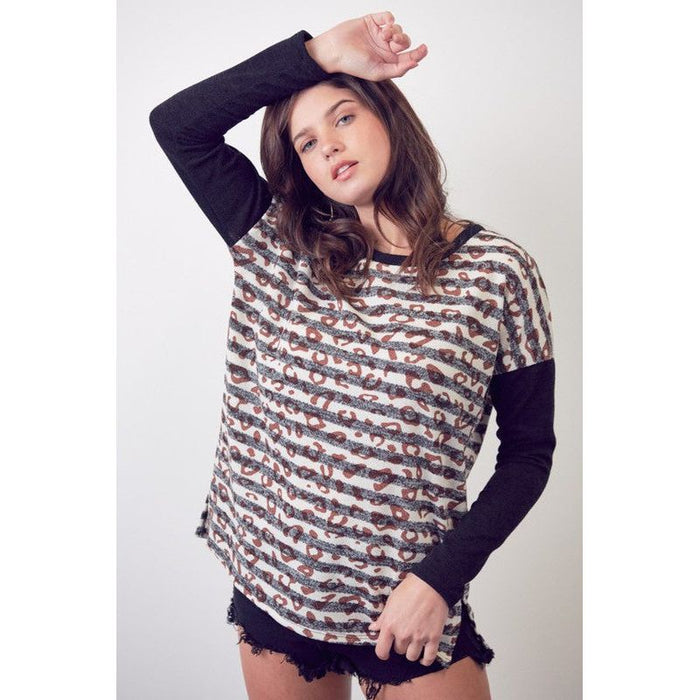 STRIPED ANIMAL PRINT LONG SLEEVE