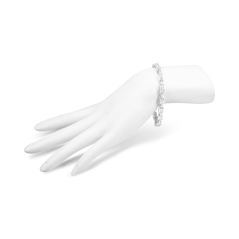 Bids.com 14K White Gold 2.0 Cttw Princess Cut Invisible Set Diamond Rectangular Link Bracelet (I-J Color, I1-I2 Clarity) - 7.25" Bracelets