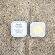 Sweet Anthem Freyja - warm amber, comforting tonka bean, & tranquil blueberry... Perfume Dark Gray Solid Perfume