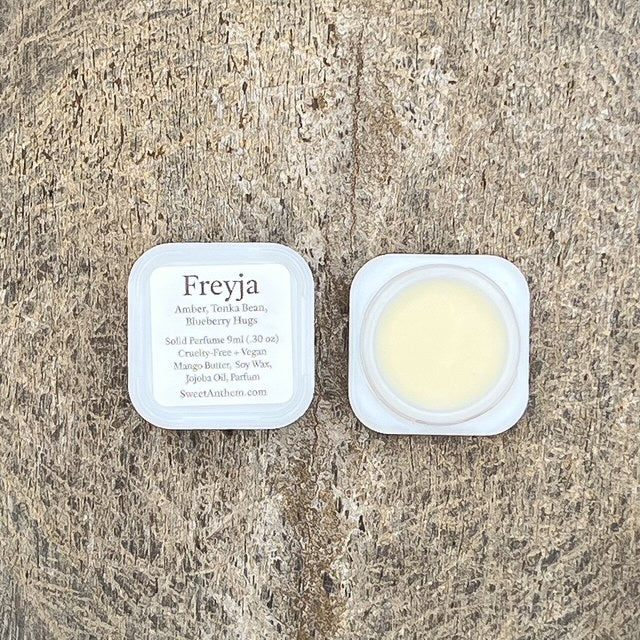 Sweet Anthem Freyja - warm amber, comforting tonka bean, & tranquil blueberry... Perfume Dark Gray Solid Perfume