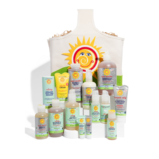 California Baby All the Essentials - Newborn Gift Set Gifts & Totes