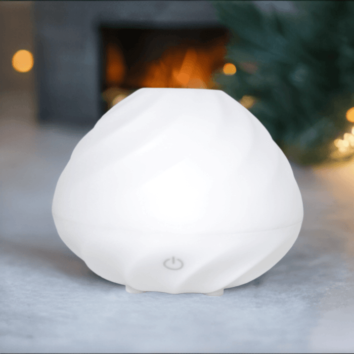 ZAQ Skin & Body - Swirl Aromatherapy Essential Oil Diffuser With Lavender Pure Essential Oil