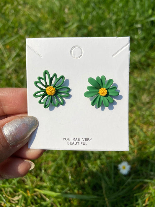 Colourful Daisy Sun Flower Summer Floral Dainty Boho Nature Stud Earrings