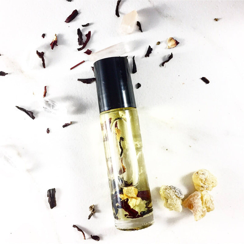 Butter Me Up Organics Essential Oil Blend with Crystals Frankincense and Palo Santo / Spirit Oil / Magic Oil Blend / Organic Meditation Blend / Spiritual Oil Body