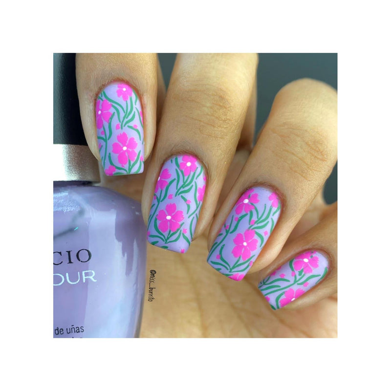 UberChic Beauty Floral Embrace Stamping Plate